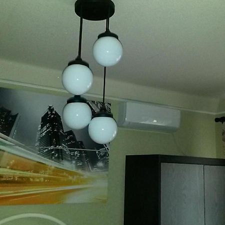 Apartment On Rusanivska Naberezhnaya 22 키예프 외부 사진